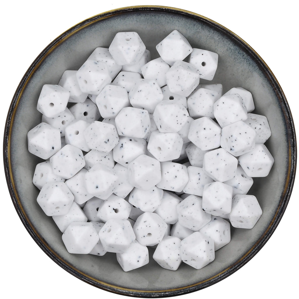 Siliconen kraal mini-hexagon 14 mm in wit met zwarte spikkels